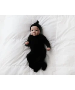 Three Little Tots Black Ribbed Knotted Beanie