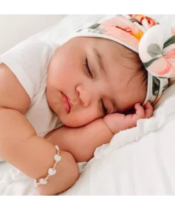 Little Lunds Co Jewelry Love Heart + Gold Bracelet