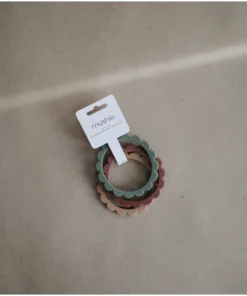 Mushie Toys Dried Thyme + Berry + Natural Flower Teething Bracelet Set