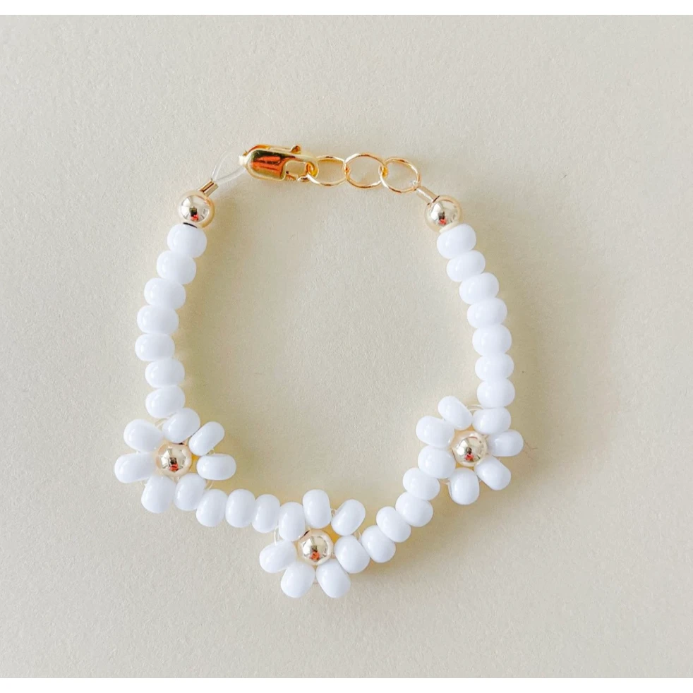 Little Lunds Co White + Gold Daisy Flower Bracelet Jewelry 3 Little Lunds Co White + Gold Daisy Flower Bracelet Jewelry