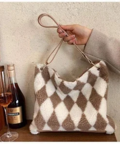 J+j Beige Fluffy Diamond Pattern Bag Bags