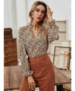 J+j Beige Floral Print Blouse