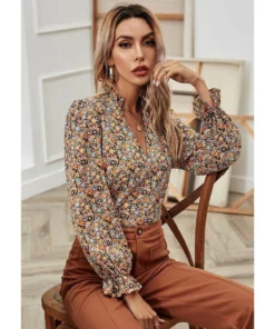 J+j Beige Floral Print Blouse