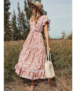 J+j Pink Floral Print Butterfly Sleeve Dress