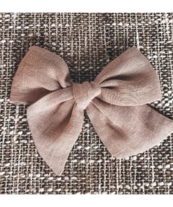 Mae + Skye Pink Crepe Oversized Pinwheel Hair Clip Headwear
