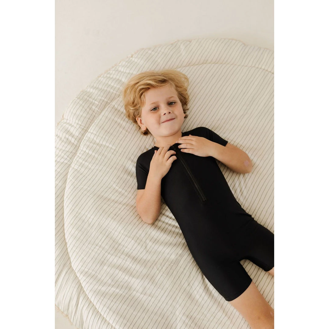 Joss + J Midnight Black Rash Guard Wet Suit 8 Joss + J Midnight Black Rash Guard Wet Suit